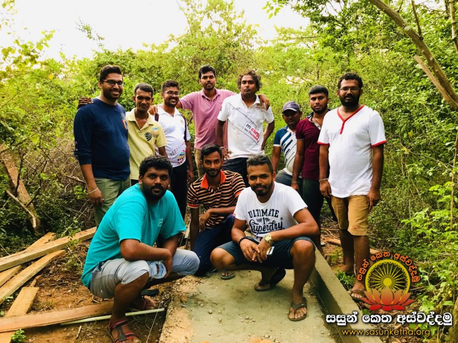 2019.03.04 හම්බන්තොට වෙහෙරගල වන සෙනසුනේ සිදුකල අසිරිමත් මහාතේර චංකමන පූජාව (2)